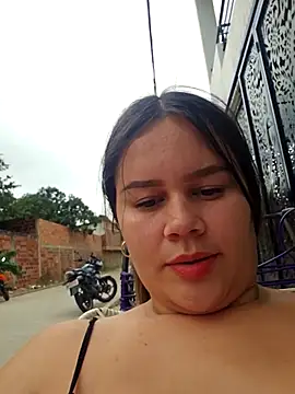 Snapshot of sweet_lucia chatting on 03.10.26 sweet lucia online show from 03.10.26