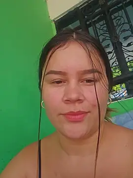 Snapshot of sweet_lucia chatting on 07.13.26 sweet lucia online show from 07.13.26
