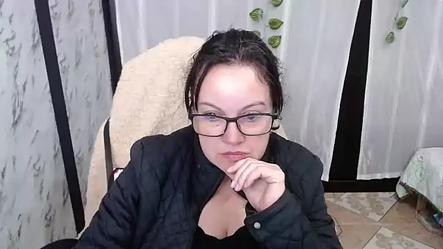 Snapshot of Sonialorens_ chatting on 03.13.25 Sonialorens online show from 03.13.25