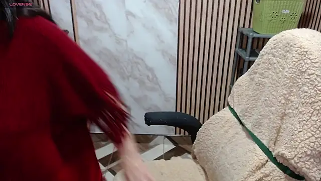 Sonialorens  online show from 03.28.26