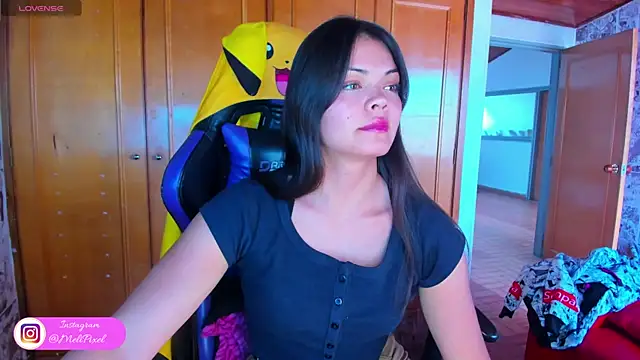 Meli Pixel online show from 02.06.25