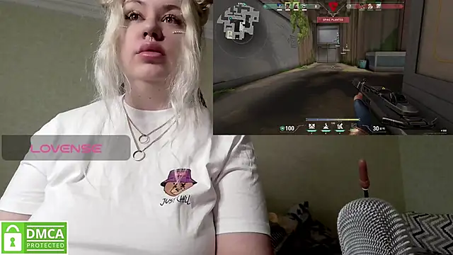 elven dreams  online show from 02.05.25