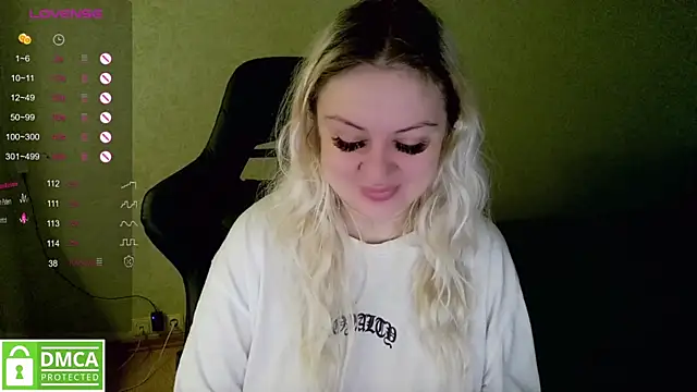 elven dreams  online show from 02.28.25