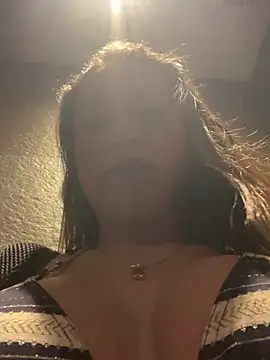 angelitasexy81 online show from 01.31.25