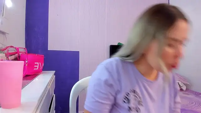 Byanca Winklar online show from 02.28.25