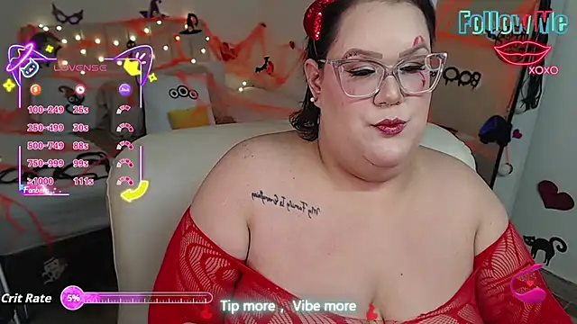 GiannaMorrys online show from 10.22.25