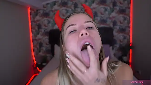 Sexy Ira online show from 10.11.25