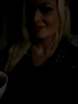 Lisavontease online show from 12.03.24