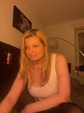 Lisavontease online show from 03.07.26