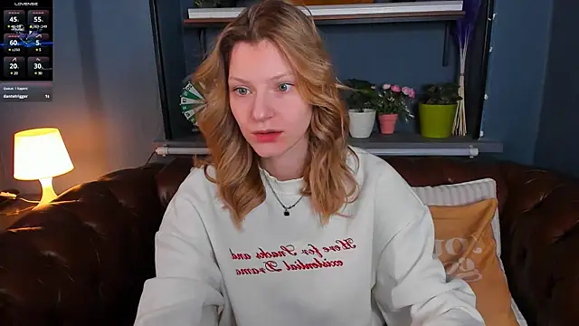 MaryHiggins online show from 03.12.25