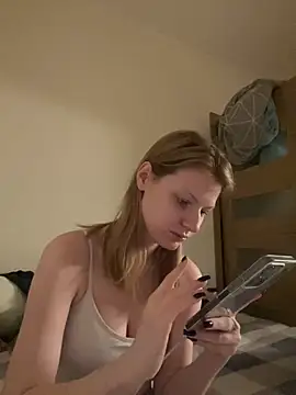 MaryHiggins online show from 03.15.25