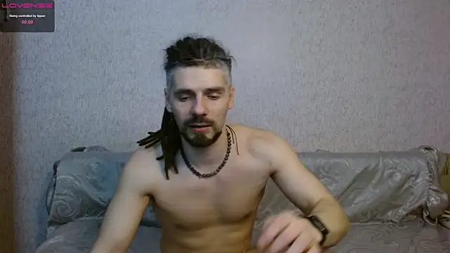 Aestheticguy101 online show from 03.16.25