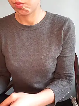 Snapshot of megan2021 chatting on 03.12.25 megan2021 online show from 03.12.25