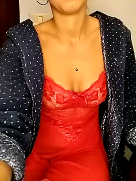 Snapshot of megan2021 chatting on 10.19.25 megan2021 online show from 10.19.25