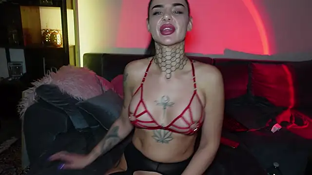 LexiCoco online show from 01.16.25