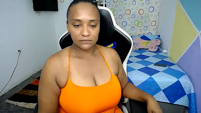 marysol83 online show from 01.24.25