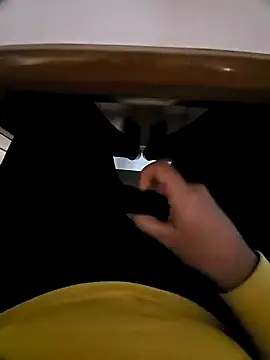 Snapshot of vansh1802 chatting on 01.06.25 vansh1802 online show from 01.06.25