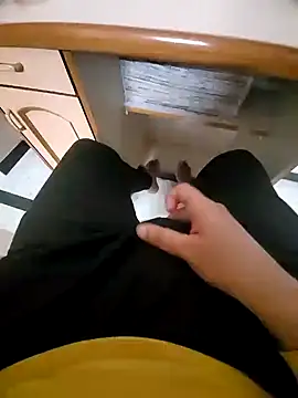 Snapshot of vansh1802 chatting on 01.08.25 vansh1802 online show from 01.08.25