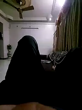 Snapshot of vansh1802 chatting on 01.30.25 vansh1802 online show from 01.30.25