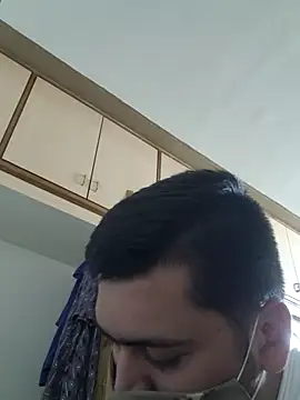 Snapshot of vansh1802 chatting on 03.16.25 vansh1802 online show from 03.16.25