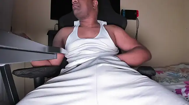 bigcockk23 online show from 03.05.25