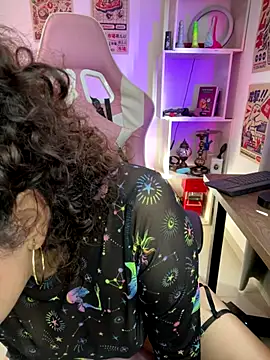 Emma Wish online show from 10.02.25