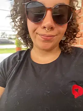 Emma Wish online show from 03.31.26