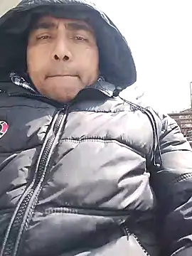 Snapshot of Pitercom chatting on 02.20.25 Pitercom online show from 02.20.25