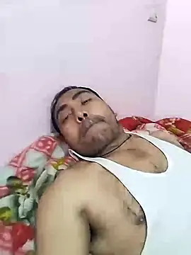 Snapshot of Pitercom chatting on 03.18.25 Pitercom online show from 03.18.25