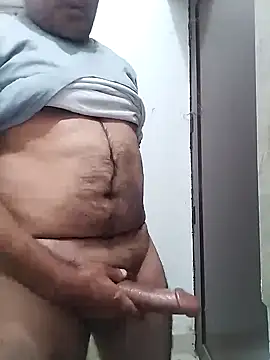 Snapshot of Pitercom chatting on 11.08.25 Pitercom online show from 11.08.25