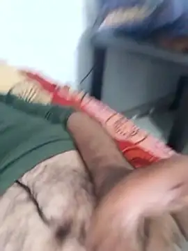 Snapshot of Pitercom chatting on 11.19.25 Pitercom online show from 11.19.25