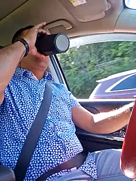 Snapshot of Yedriserna chatting on 10.10.25 Yedriserna online show from 10.10.25