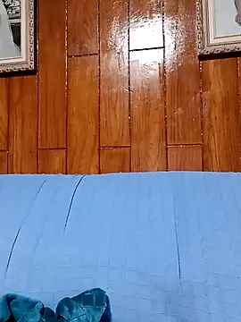 Snapshot of Hot-pico76 chatting on 11.08.25 Hot-pico76 online show from 11.08.25