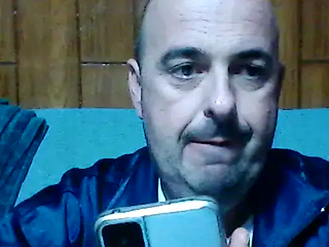 Snapshot of Hot-pico76 chatting on 11.28.25 Hot-pico76 online show from 11.28.25