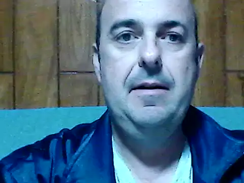 Snapshot of Hot-pico76 chatting on 12.21.25 Hot-pico76 online show from 12.21.25