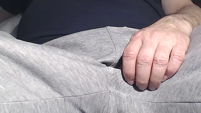 Snapshot of Small_one chatting on 01.30.25 Small one online show from 01.30.25