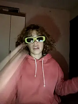 Snapshot of EmmaMelissa0521 chatting on 03.07.25 EmmaMelissa0521 online show from 03.07.25