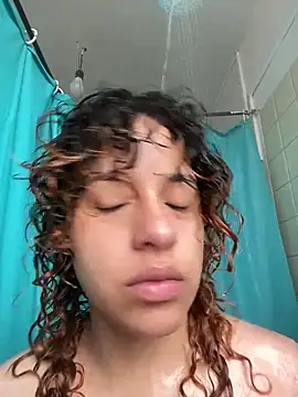 EmmaMelissa0521 online show from 04.17.26