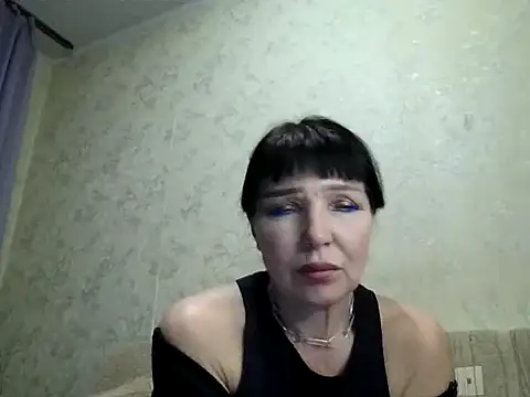 Snapshot of JeaneDavis chatting on 04.19.26 JeaneDavis online show from 04.19.26
