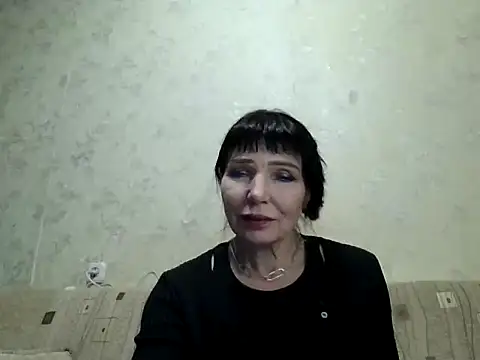 Snapshot of JeaneDavis chatting on 04.24.26 JeaneDavis online show from 04.24.26