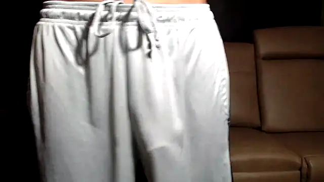 Snapshot of ThickD2C chatting on 05.27.26 ThickD2C online show from 05.27.26