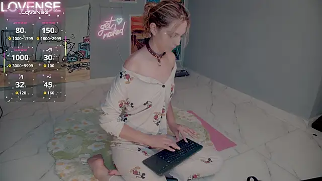 Careful i bite online show from 09.10.25