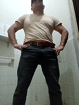 chicoguapo8 online show from 09.26.25