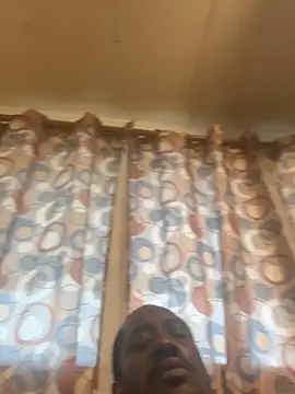 Snapshot of Makeyoucumallover chatting on 05.02.26 Makeyoucumallover online show from 05.02.26