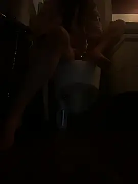 Flossy Vettie online show from 03.12.25