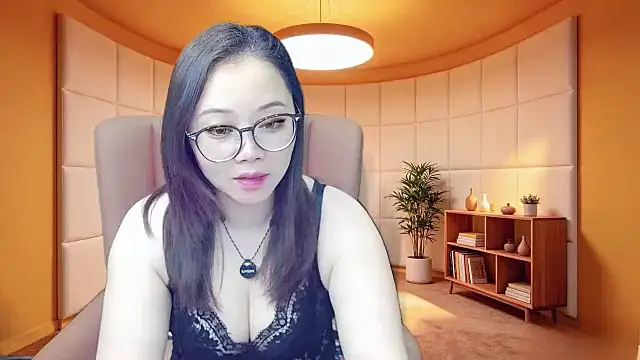 Giuliam online show from 05.12.26