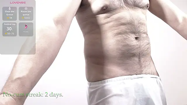 Snapshot of hxmisterh chatting on 10.13.25 hxmisterh online show from 10.13.25