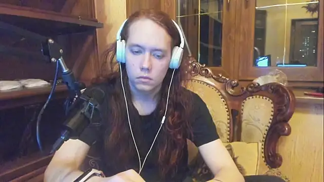 DavisKinky online show from 03.08.25