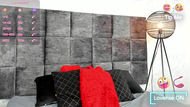 SusanRodriguez  online show from 02.25.25