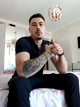 Snapshot of alexandru578 chatting on 05.12.26 alexandru578 online show from 05.12.26